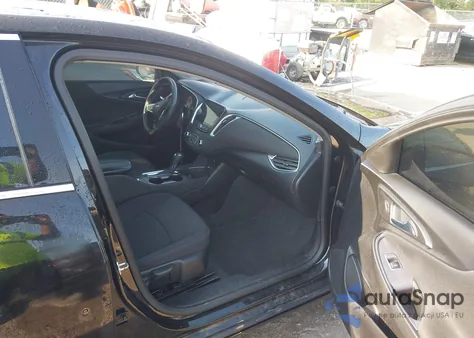 2020 Chevrolet Malibu Fwd Lt из США, поврежденный, VIN 1G1ZD5ST8LF013251